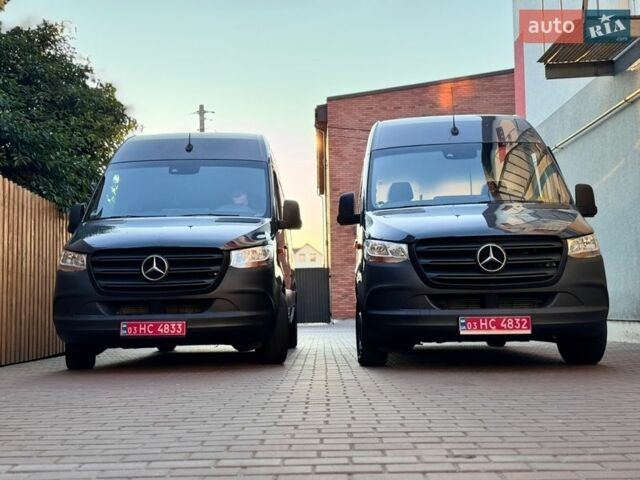Синий Мерседес Sprinter, объемом двигателя 2.2 л и пробегом 112 тыс. км за 23995 $, фото 1 на Automoto.ua