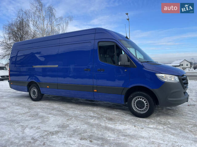 Синій Мерседес Sprinter, об'ємом двигуна 0 л та пробігом 251 тис. км за 31400 $, фото 1 на Automoto.ua