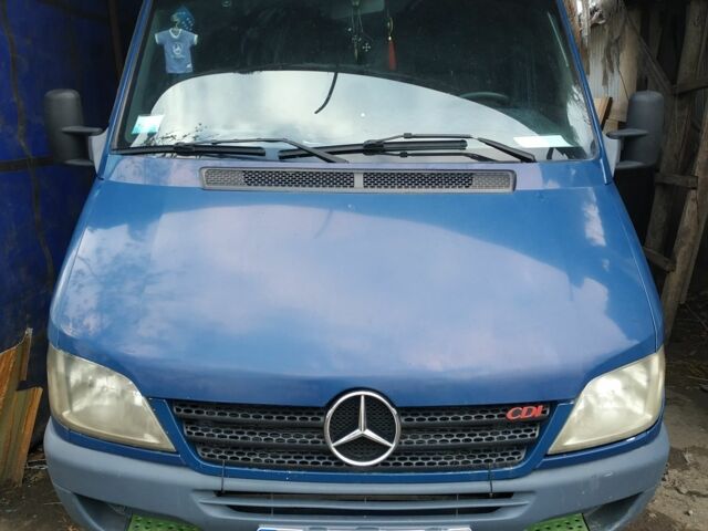 Синій Мерседес Sprinter, об'ємом двигуна 0 л та пробігом 700 тис. км за 6000 $, фото 1 на Automoto.ua