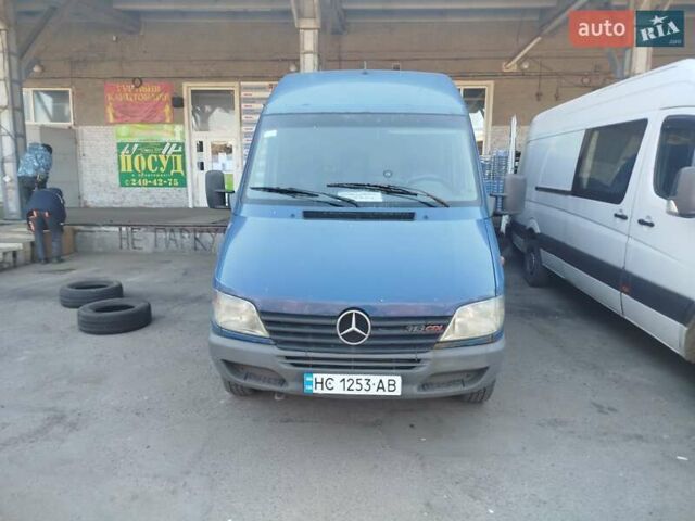 Синий Мерседес Sprinter, объемом двигателя 2.15 л и пробегом 480 тыс. км за 6200 $, фото 1 на Automoto.ua