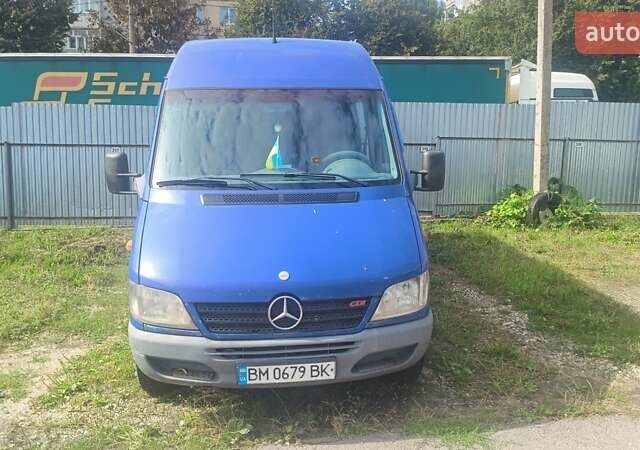 Синий Мерседес Sprinter, объемом двигателя 2.15 л и пробегом 802 тыс. км за 7800 $, фото 1 на Automoto.ua