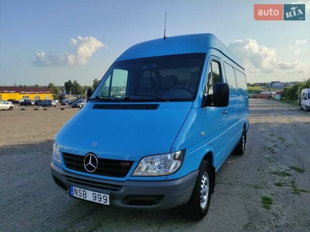 Синий Мерседес Sprinter, объемом двигателя 0 л и пробегом 227 тыс. км за 18700 $, фото 1 на Automoto.ua