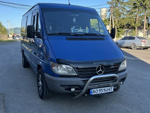 Синий Мерседес Sprinter, объемом двигателя 2.7 л и пробегом 586 тыс. км за 8000 $, фото 1 на Automoto.ua
