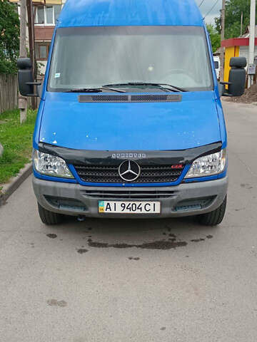 Синий Мерседес Sprinter, объемом двигателя 2.15 л и пробегом 665 тыс. км за 7400 $, фото 1 на Automoto.ua