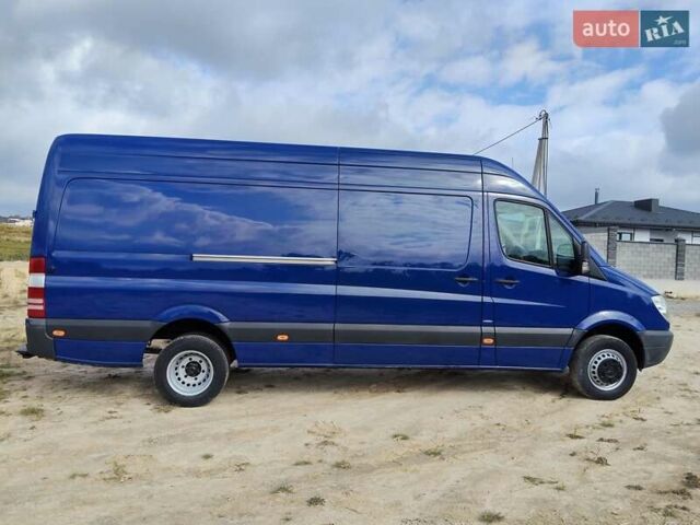 Синий Мерседес Sprinter, объемом двигателя 2.2 л и пробегом 249 тыс. км за 22999 $, фото 1 на Automoto.ua