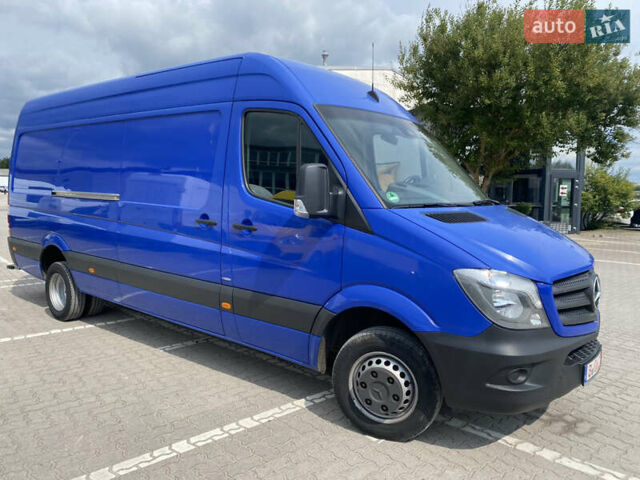 Синий Мерседес Sprinter, объемом двигателя 2.2 л и пробегом 109 тыс. км за 33900 $, фото 1 на Automoto.ua
