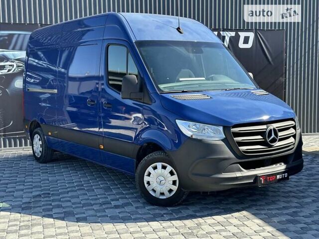 Синий Мерседес Sprinter, объемом двигателя 0 л и пробегом 372 тыс. км за 21800 $, фото 1 на Automoto.ua