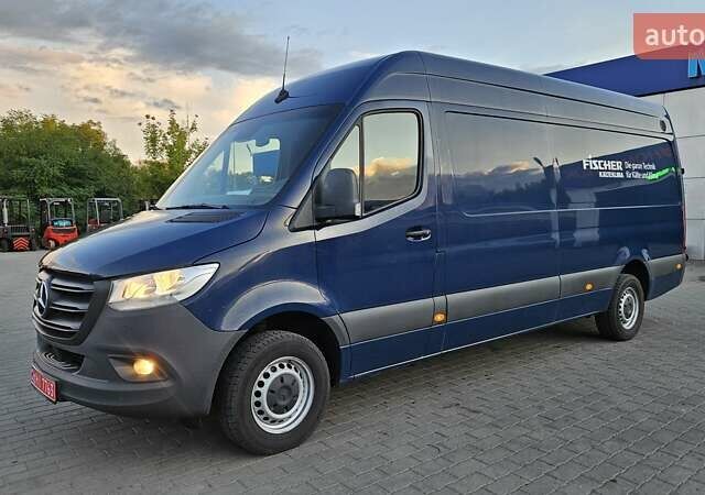 Синий Мерседес Sprinter, объемом двигателя 1.95 л и пробегом 279 тыс. км за 27550 $, фото 1 на Automoto.ua
