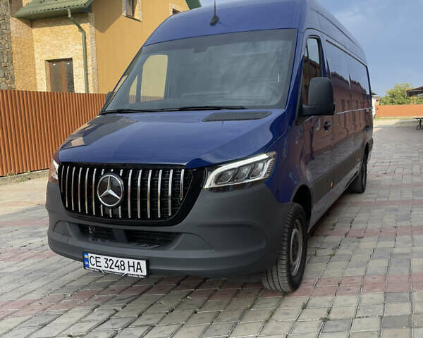 Синий Мерседес Sprinter, объемом двигателя 1.95 л и пробегом 40 тыс. км за 35800 $, фото 1 на Automoto.ua