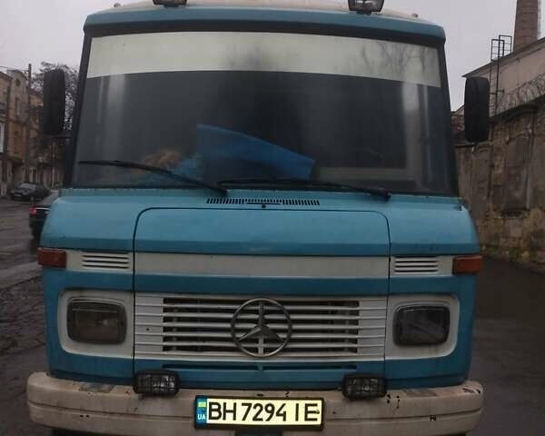 Синій Мерседес Sprinter, об'ємом двигуна 3.5 л та пробігом 500 тис. км за 1500 $, фото 1 на Automoto.ua