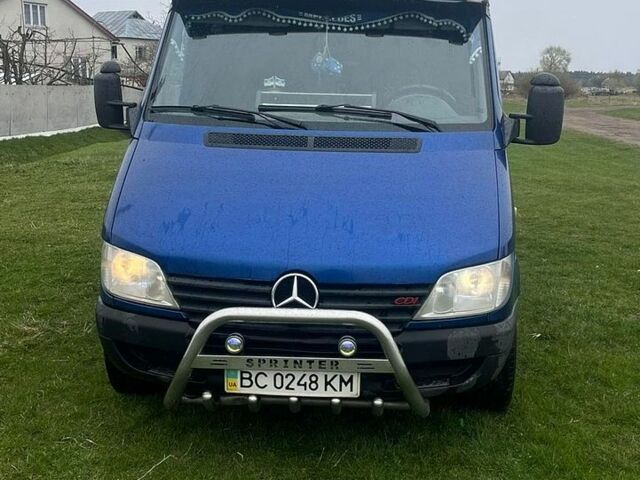 Синій Мерседес Sprinter, об'ємом двигуна 2.15 л та пробігом 600 тис. км за 11500 $, фото 1 на Automoto.ua