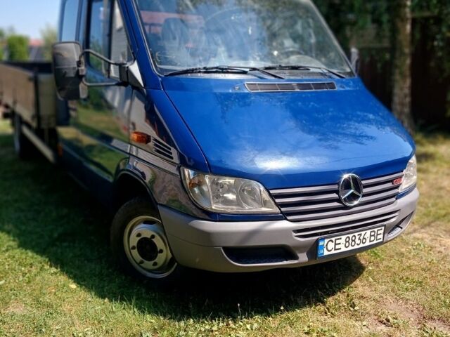 Синий Мерседес Sprinter, объемом двигателя 2.15 л и пробегом 329 тыс. км за 11300 $, фото 1 на Automoto.ua