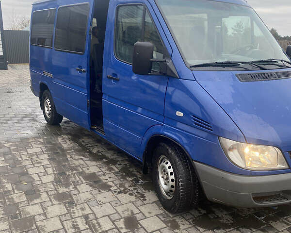 Синій Мерседес Sprinter, об'ємом двигуна 2.15 л та пробігом 440 тис. км за 7500 $, фото 1 на Automoto.ua
