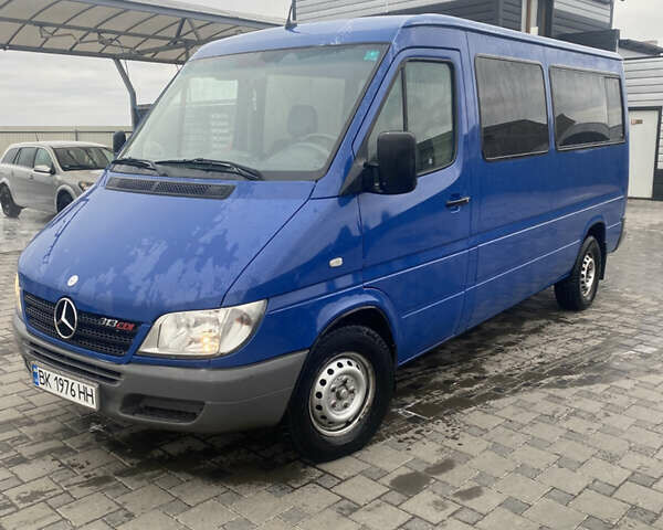 Синій Мерседес Sprinter, об'ємом двигуна 2.1 л та пробігом 439 тис. км за 8200 $, фото 1 на Automoto.ua