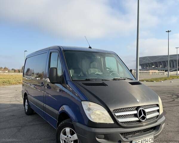 Синій Мерседес Sprinter, об'ємом двигуна 2.15 л та пробігом 306 тис. км за 11500 $, фото 1 на Automoto.ua