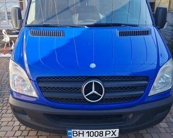 Синій Мерседес Sprinter, об'ємом двигуна 2.2 л та пробігом 387 тис. км за 13500 $, фото 1 на Automoto.ua