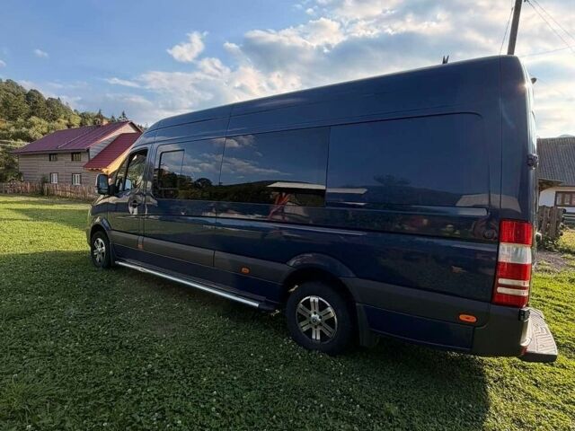 Синий Мерседес Sprinter, объемом двигателя 2.1 л и пробегом 406 тыс. км за 20500 $, фото 1 на Automoto.ua