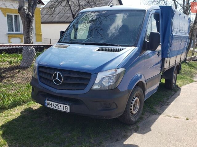 Синий Мерседес Sprinter, объемом двигателя 2.2 л и пробегом 176 тыс. км за 15800 $, фото 1 на Automoto.ua