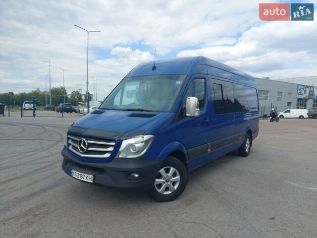 Синій Мерседес Sprinter, об'ємом двигуна 2.14 л та пробігом 741 тис. км за 30000 $, фото 1 на Automoto.ua