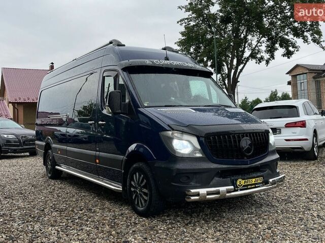 Синій Мерседес Sprinter, об'ємом двигуна 2.14 л та пробігом 797 тис. км за 26000 $, фото 1 на Automoto.ua