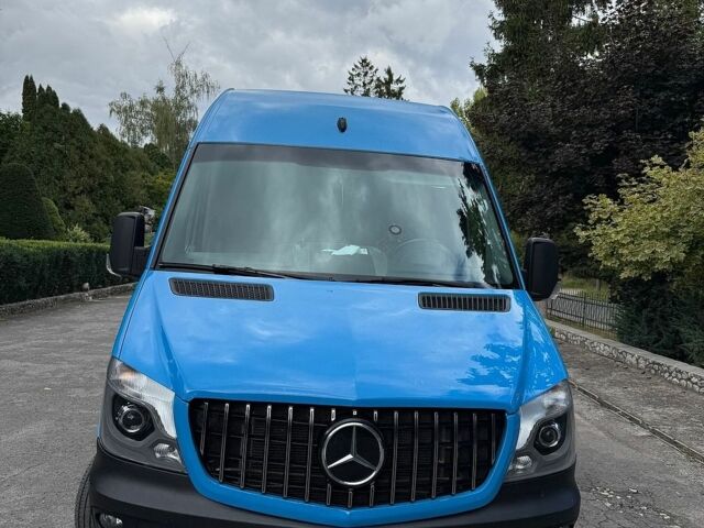 Синій Мерседес Sprinter, об'ємом двигуна 2.99 л та пробігом 650 тис. км за 26500 $, фото 1 на Automoto.ua