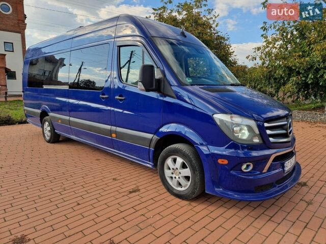 Синий Мерседес Sprinter, объемом двигателя 2.14 л и пробегом 481 тыс. км за 35000 $, фото 1 на Automoto.ua