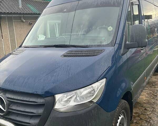 Синій Мерседес Sprinter, об'ємом двигуна 2.14 л та пробігом 325 тис. км за 45000 $, фото 1 на Automoto.ua