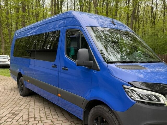 Синий Мерседес Sprinter, объемом двигателя 2.99 л и пробегом 370 тыс. км за 65000 $, фото 1 на Automoto.ua