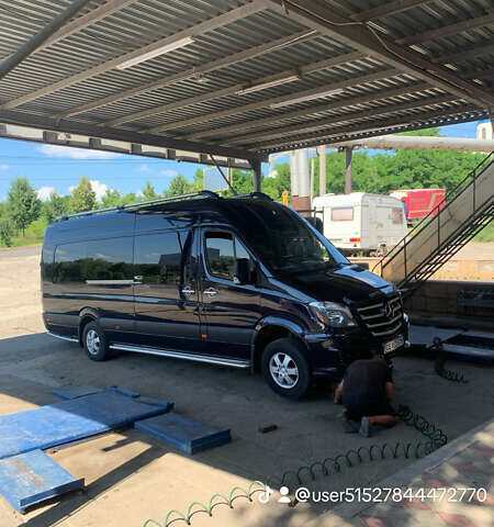 Синій Мерседес Sprinter, об'ємом двигуна 2.99 л та пробігом 470 тис. км за 17000 $, фото 1 на Automoto.ua