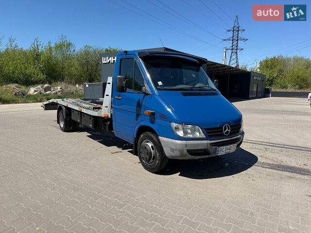 Синий Мерседес Sprinter, объемом двигателя 2.69 л и пробегом 500 тыс. км за 20100 $, фото 1 на Automoto.ua