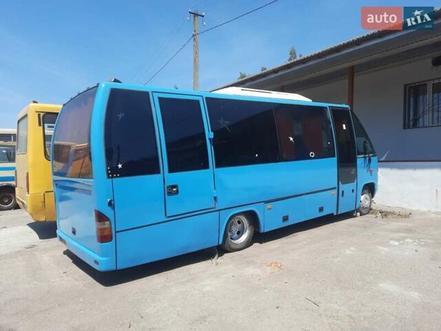 Синій Мерседес Sprinter, об'ємом двигуна 4.25 л та пробігом 400 тис. км за 13000 $, фото 1 на Automoto.ua