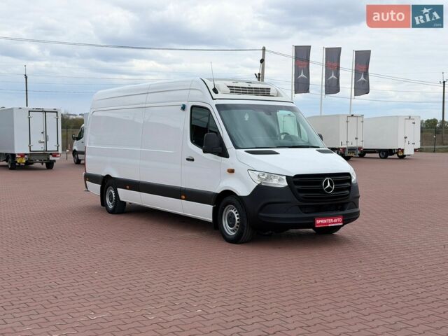 Синій Мерседес Sprinter, об'ємом двигуна 2.1 л та пробігом 398 тис. км за 27700 $, фото 1 на Automoto.ua