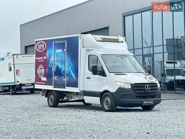 Синий Мерседес Sprinter, объемом двигателя 2.2 л и пробегом 189 тыс. км за 26900 $, фото 1 на Automoto.ua