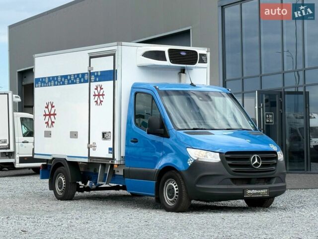 Синий Мерседес Sprinter, объемом двигателя 2.2 л и пробегом 168 тыс. км за 26900 $, фото 1 на Automoto.ua