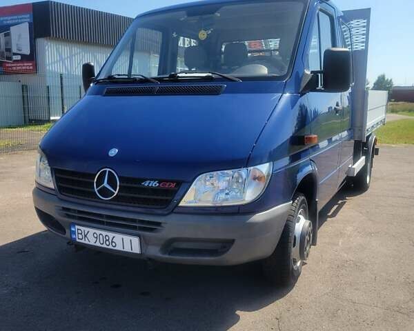 Синій Мерседес Sprinter, об'ємом двигуна 2.7 л та пробігом 264 тис. км за 27500 $, фото 1 на Automoto.ua