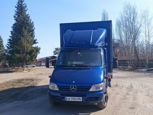 Синий Мерседес Sprinter, объемом двигателя 2.69 л и пробегом 500 тыс. км за 17300 $, фото 1 на Automoto.ua