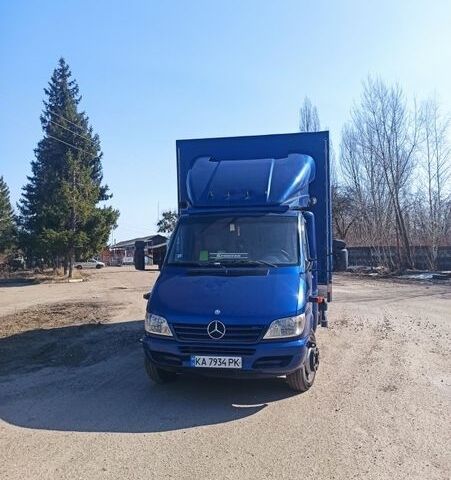 Синий Мерседес Sprinter, объемом двигателя 2.69 л и пробегом 500 тыс. км за 17500 $, фото 1 на Automoto.ua