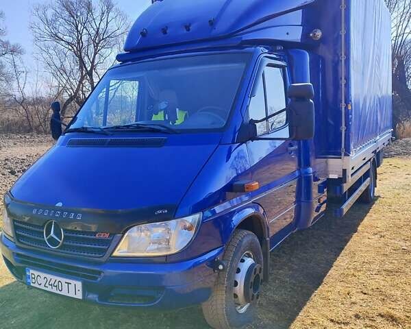 Синий Мерседес Sprinter, объемом двигателя 2.69 л и пробегом 356 тыс. км за 18800 $, фото 1 на Automoto.ua