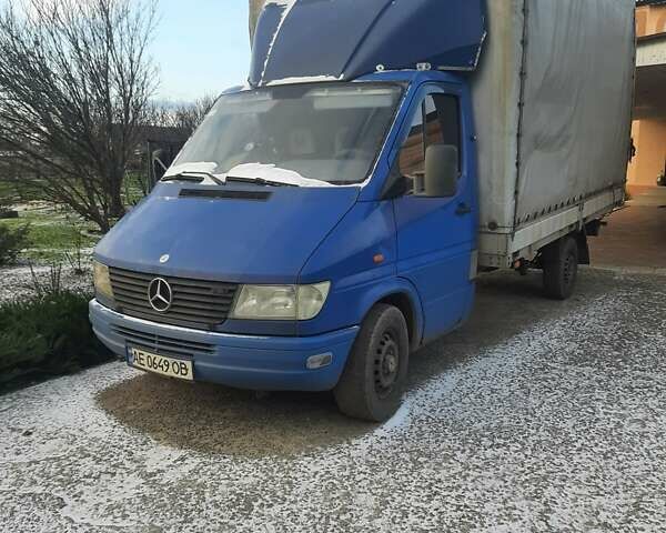 Синій Мерседес Sprinter, об'ємом двигуна 2.9 л та пробігом 580 тис. км за 4000 $, фото 1 на Automoto.ua