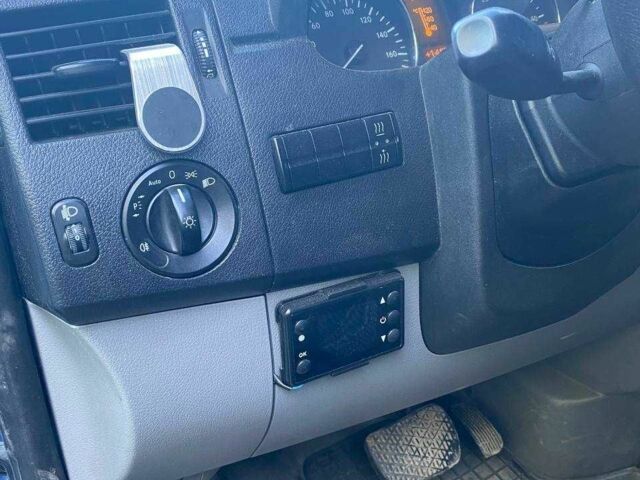 Синий Мерседес Sprinter, объемом двигателя 2.1 л и пробегом 600 тыс. км за 12500 $, фото 1 на Automoto.ua