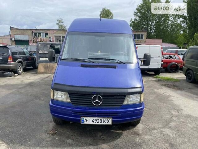 Синій Мерседес Sprinter, об'ємом двигуна 2.3 л та пробігом 200 тис. км за 6200 $, фото 1 на Automoto.ua