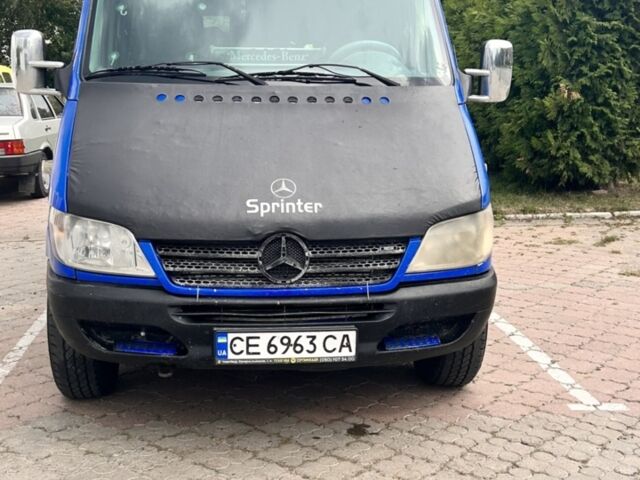 Синий Мерседес Sprinter, объемом двигателя 2.2 л и пробегом 713 тыс. км за 6100 $, фото 1 на Automoto.ua
