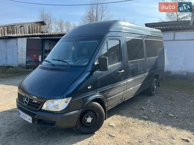 Синій Мерседес Sprinter, об'ємом двигуна 2.15 л та пробігом 447 тис. км за 9999 $, фото 1 на Automoto.ua
