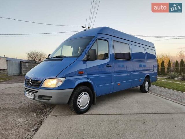 Синий Мерседес Sprinter, объемом двигателя 2.7 л и пробегом 260 тыс. км за 8200 $, фото 1 на Automoto.ua