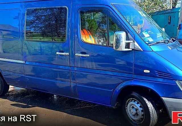 Синий Мерседес Sprinter, объемом двигателя 21 л и пробегом 0 тыс. км за 7600 $, фото 1 на Automoto.ua
