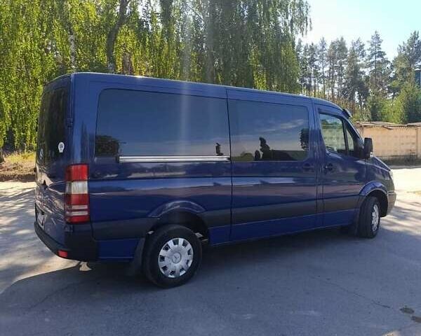 Синий Мерседес Sprinter, объемом двигателя 2.15 л и пробегом 30 тыс. км за 15000 $, фото 1 на Automoto.ua