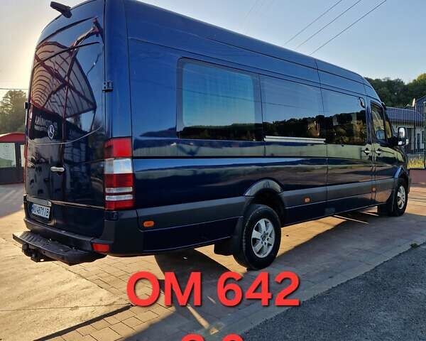 Синій Мерседес Sprinter, об'ємом двигуна 3 л та пробігом 793 тис. км за 15500 $, фото 1 на Automoto.ua
