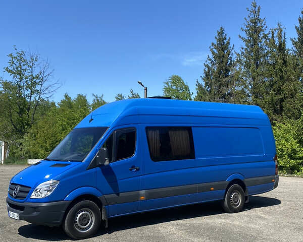 Синій Мерседес Sprinter, об'ємом двигуна 2.14 л та пробігом 280 тис. км за 18500 $, фото 1 на Automoto.ua