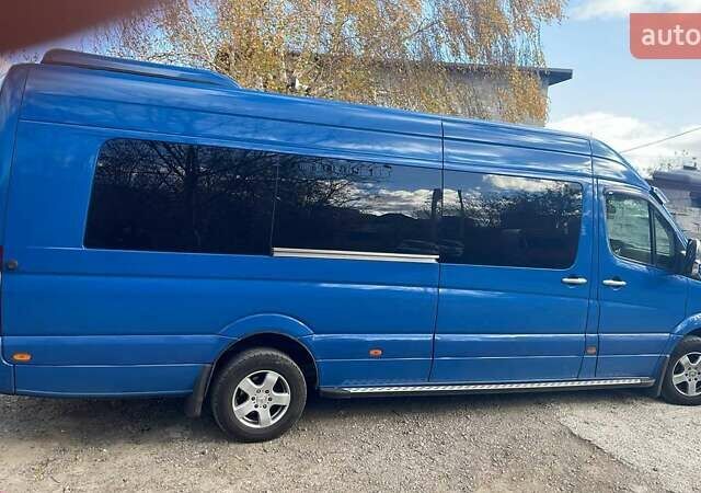Синій Мерседес Sprinter, об'ємом двигуна 2.2 л та пробігом 580 тис. км за 17200 $, фото 1 на Automoto.ua