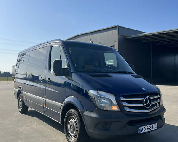 Синий Мерседес Sprinter, объемом двигателя 2.2 л и пробегом 341 тыс. км за 22500 $, фото 1 на Automoto.ua